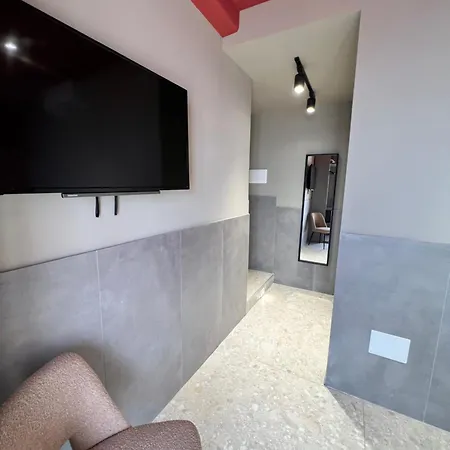 Mia Porto Konukevi 4*