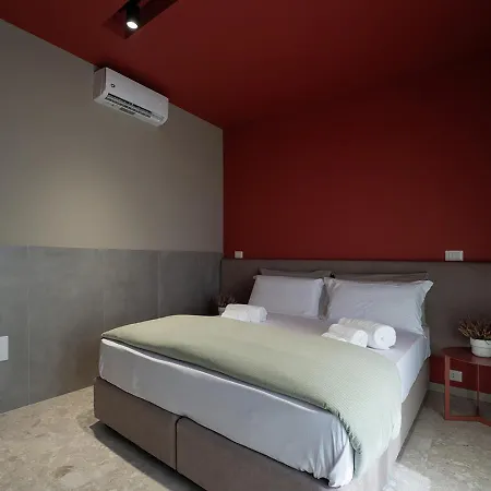 Mia Porto בית הארחה נאפולי