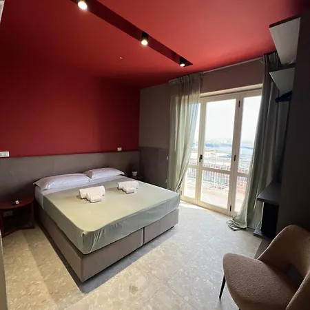 בית הארחה Mia Porto 4*